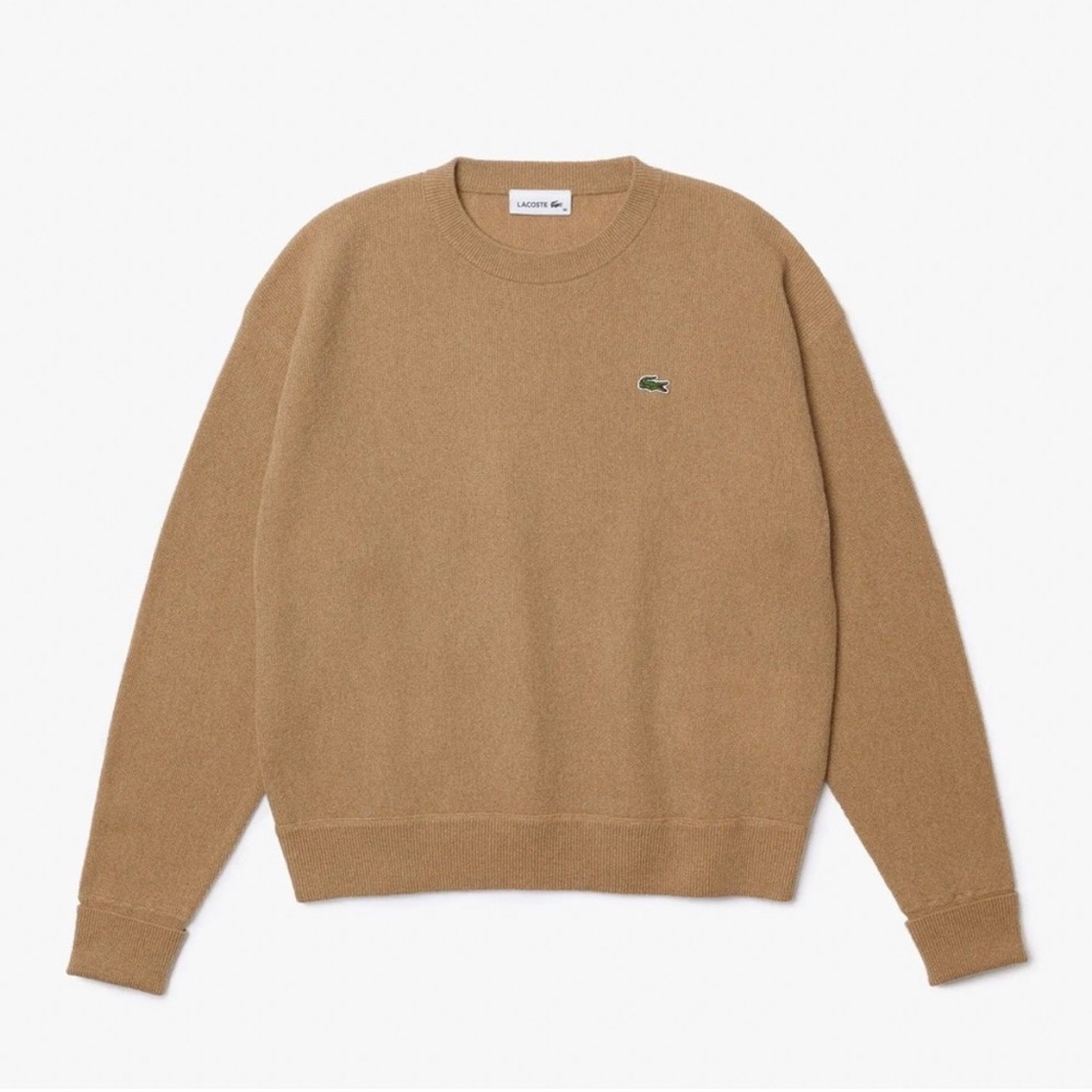 NWOT LACOSTE size 38. Women's Crew Neck
Wool Sweater